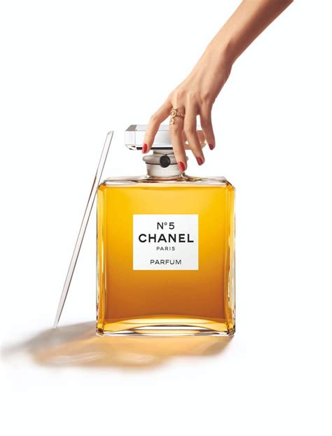 chanel no 5 grand extrait baccarat|chanel no 5 tester.